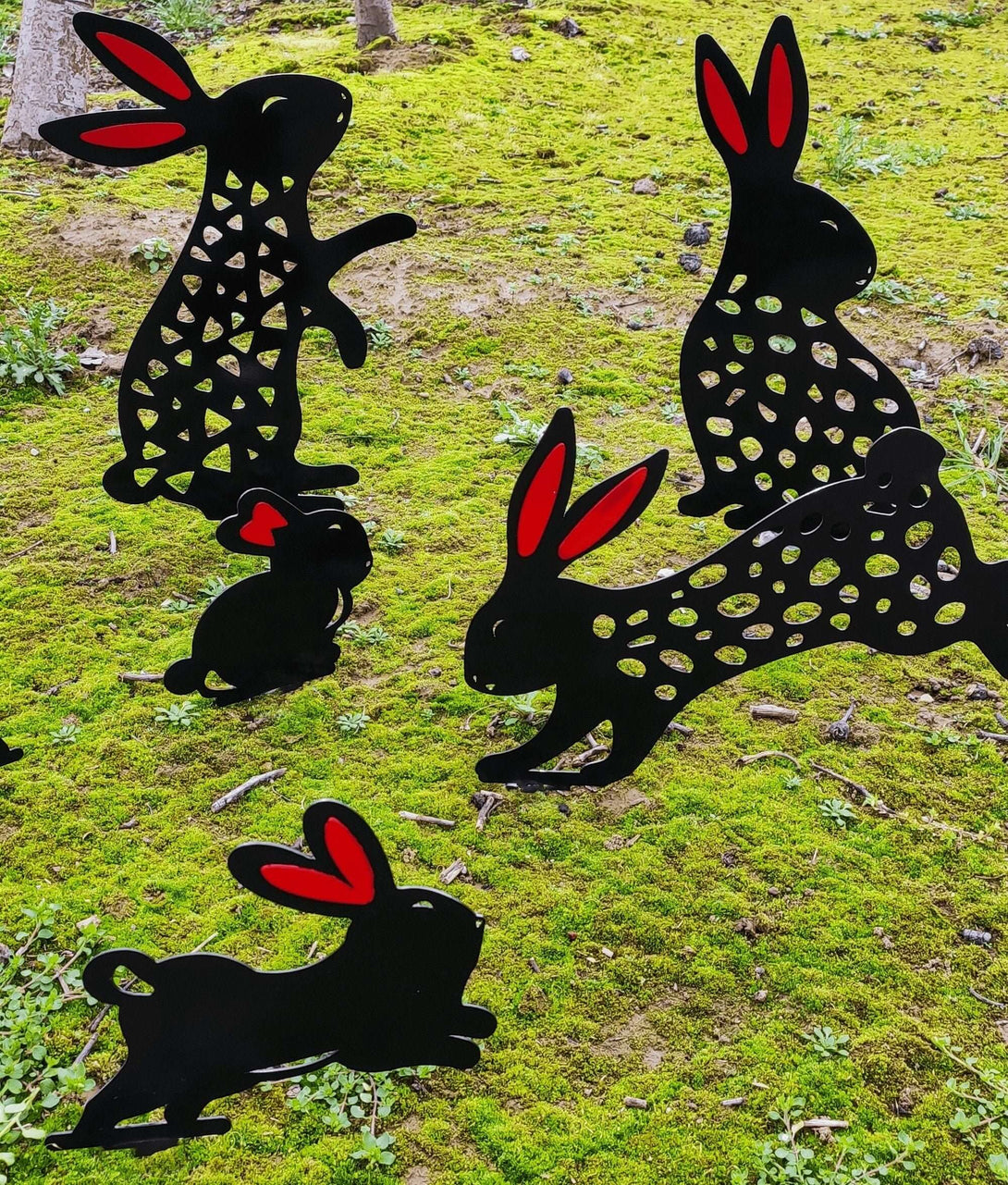 Rabbit Yard Art Decoration - Rabbit Garden Art - Rabbit Decor - Metal Garden Art - Farm Decor -  Metal Garden - Bunny Garden Yard Art